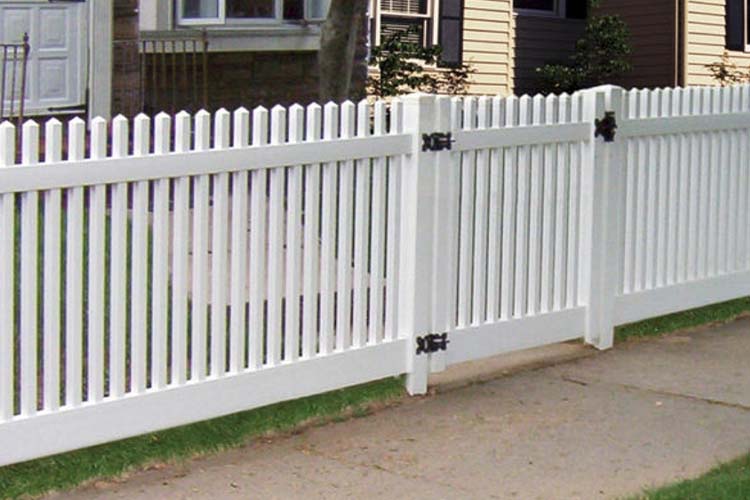 Vinyl coated picket fence